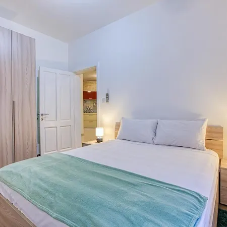 Apartment Modern 2-bedroom Maisonette In Swieqi